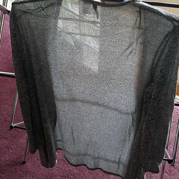 Open front long sleeve long sweater - Picture 2 of 3